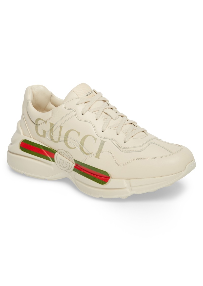 gucci running sneakers