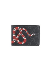 Gucci Kingsnake print GG Supreme wallet