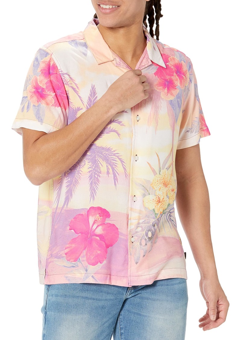 GUESS Men's Short Sleeve Eco Rayon Grtns Frm Shirt