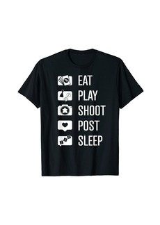 HALO Social Media Board Game Photographer White Art T-Shirt