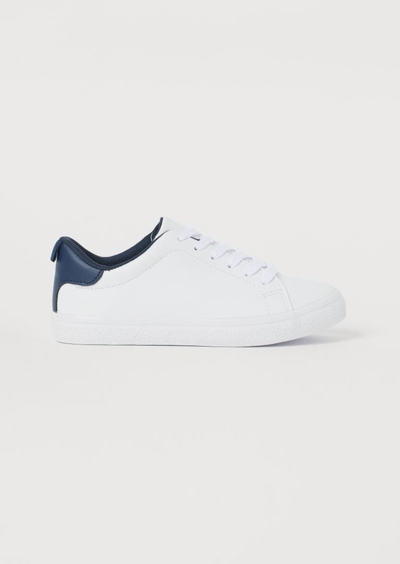 h and m white sneakers