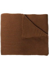Hugo Boss logo-plaque knitted scarf