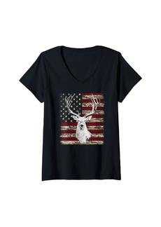 Womens Camo USA Flag Deer Elk Buck Hunting Hunter Camoflage V-Neck T-Shirt