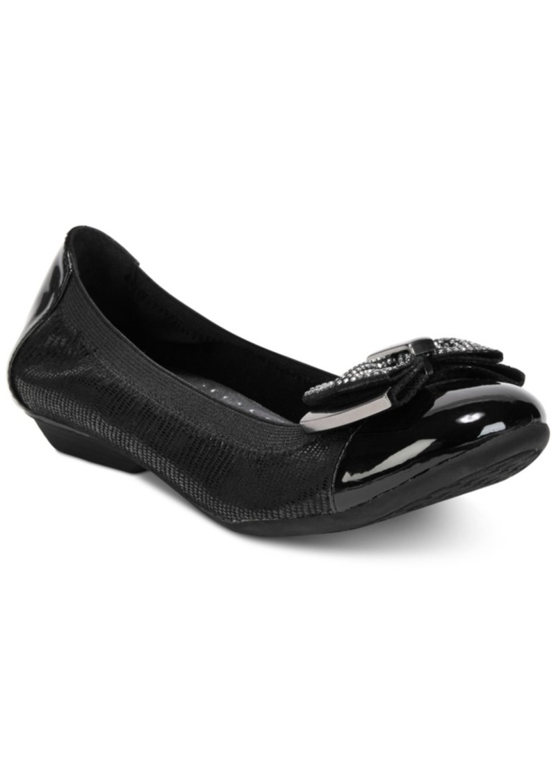 macys womens black flat shoes