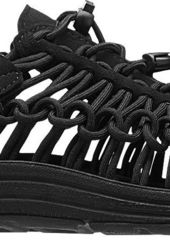 KEEN Men's UNEEK Monochrome Sandals, Size 7, Black