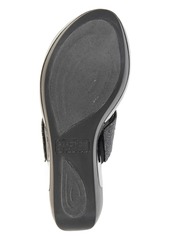 Kenneth Cole Reaction Women's Pepea Cross Jewel Wedge Sandals - Pewter Elastic