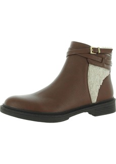 Kenneth Cole REACTION Women's Wind Lug Buckle Cozy Chukka Boot