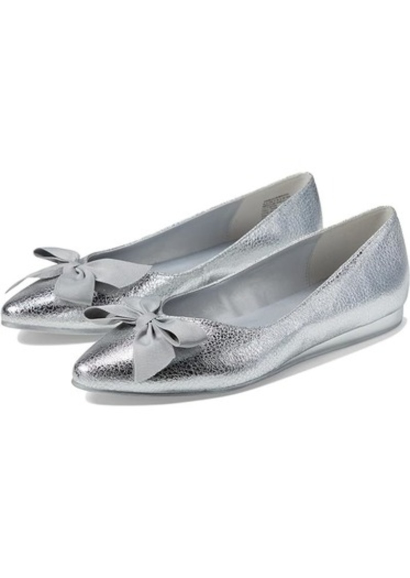 Kenneth Cole Lily Bow