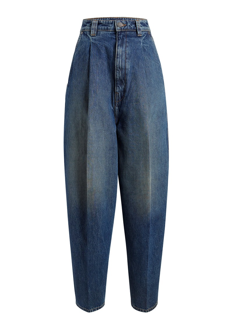 Khaite - Ashford Pleated Tapered Jeans - Medium Wash - 24 - Moda Operandi