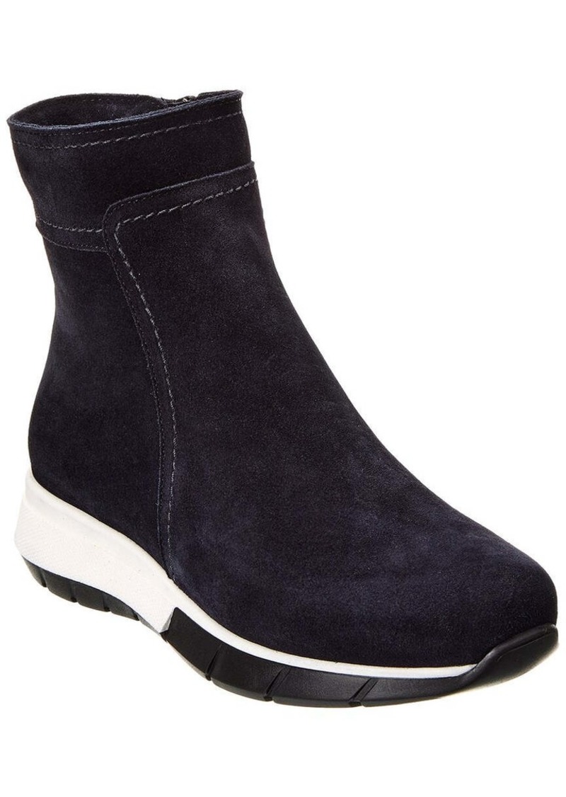 La Canadienne Nadia Suede Boot