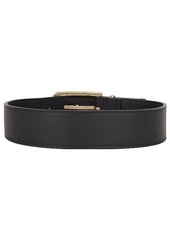 L'Academie Downtown Belt