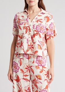 Laundry by Shelli Segal Floral Print Crop Button-Up Shirt in Coral Floral at Nordstrom Rack