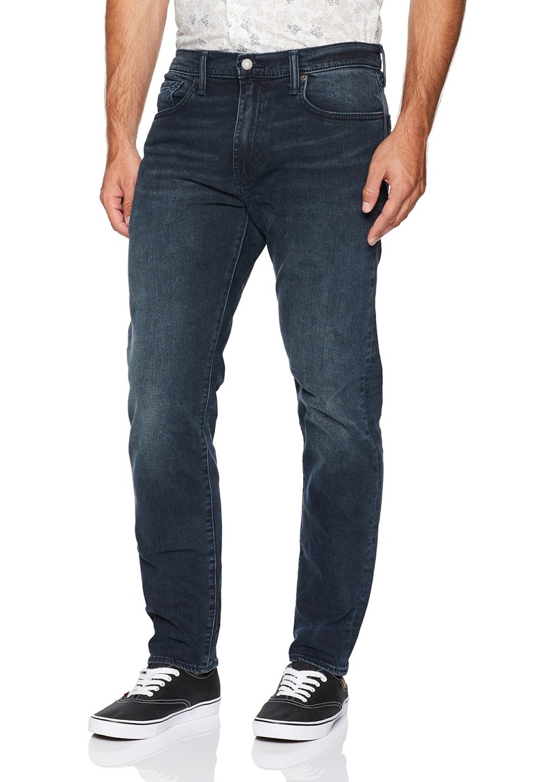 levi's dark wash jeans