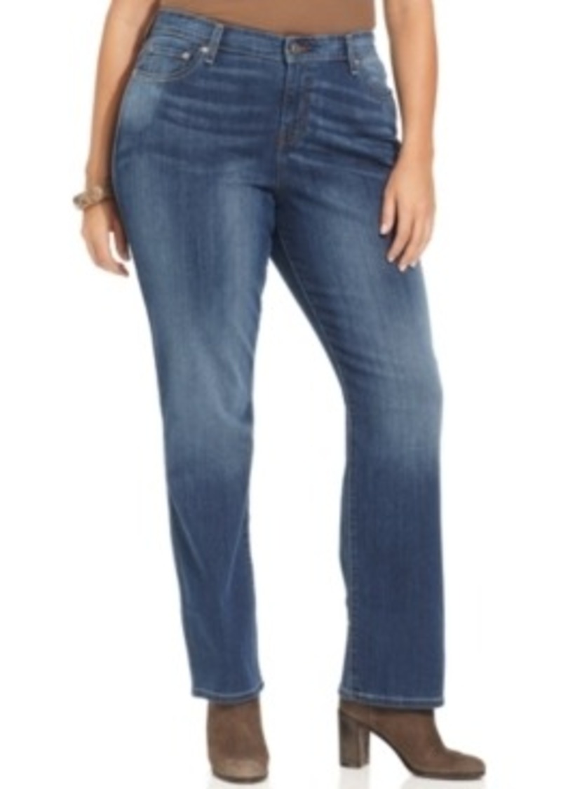 best levi's for curvy figure