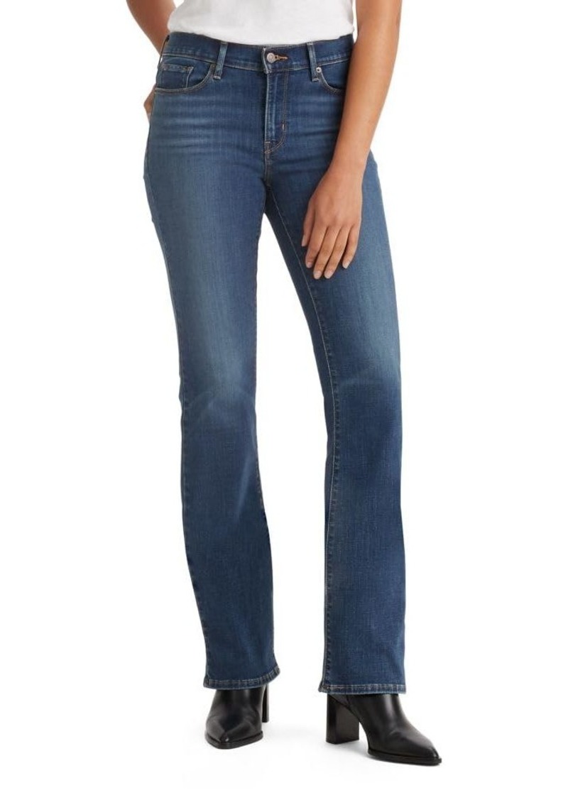 Levi's Women's Classic Bootcut Jeans (Also Available in Plus)