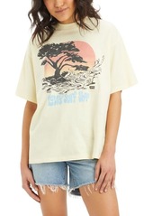 Levi's Women's Graphic T-Shirt (Also Available in Plus) (New) Surf Shop Anise Flower