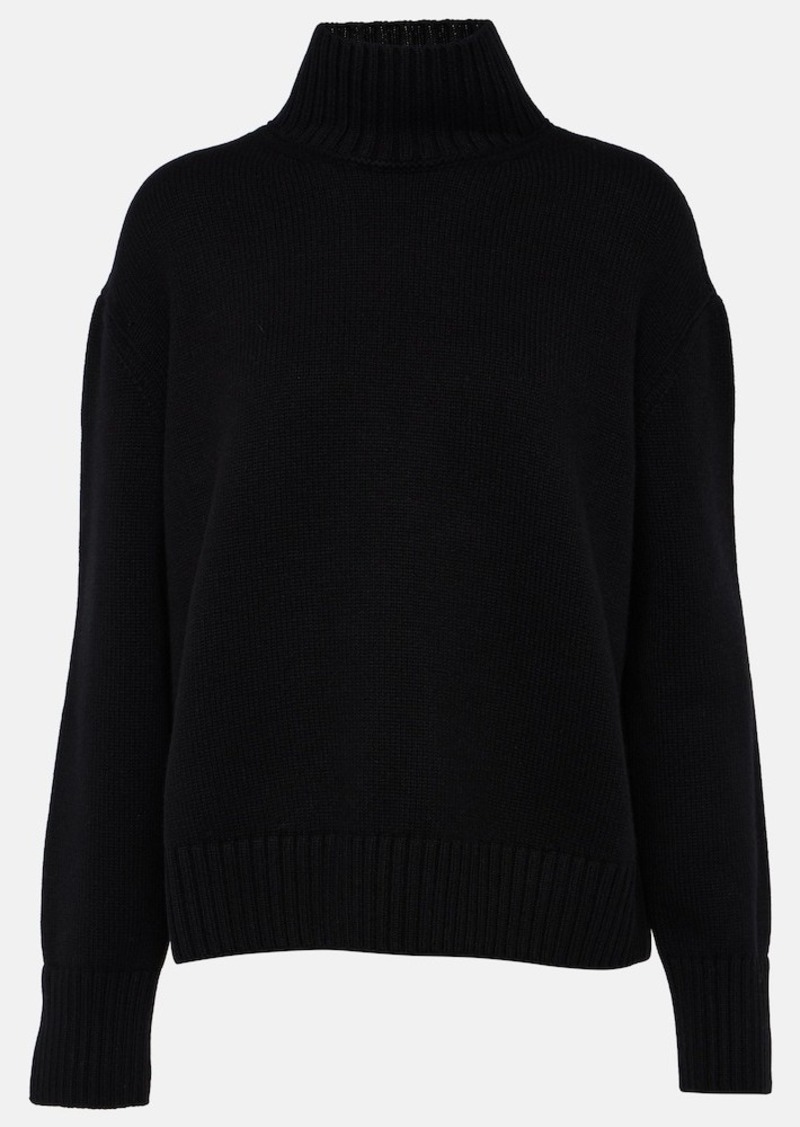 Loro Piana Cashmere turtleneck sweater