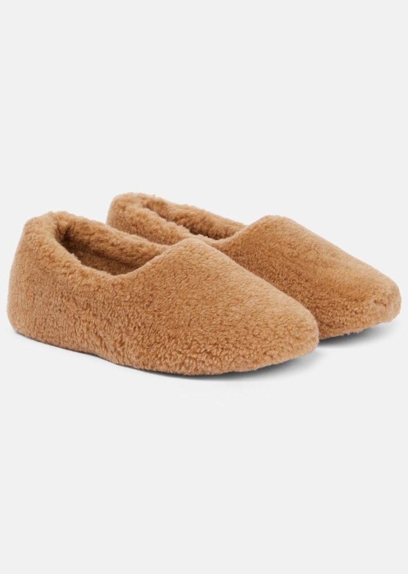 Loro Piana Wintercozy cashfur slippers