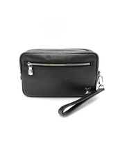 Louis Vuitton Pochette Kasai Leather Clutch Bag (Pre-Owned)