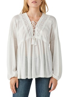 Lucky Brand Lace-Up Trim Peasant Top in Whisper White at Nordstrom Rack