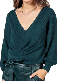 Lucy Twist Front Sweater In Green
