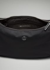 lululemon - Adjustable Mini Shoulder Bag 3L - Black/Neutral