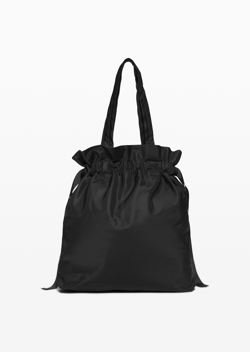 easy as sunday tote 19l