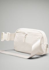 lululemon - Everywhere Belt Bag 1L  - White/Bone/Cascadia Green