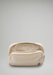 lululemon - Everywhere Belt Bag 1L  - Black/Gold/White Opal