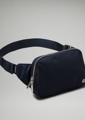 lululemon - Everywhere Belt Bag Large 2L  - Blue/Navy/True Navy/Silver