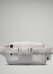 lululemon - Everywhere Belt Bag Mini  - Vapor/Traverse Grey