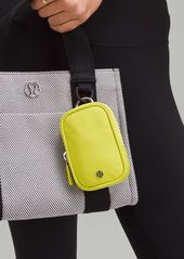 lululemon - Clippable Nano Pouch - Black/Neutral