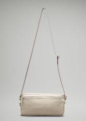 lululemon - Multi-Pocket Crossbody Bag 2.5L - Khaki/Neutral/Raw Linen