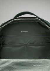 lululemon - Triple-Zip Backpack 28L - Legacy Green