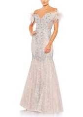 Mac Duggal Feathered Crystal Embellished Sleeveless Gown