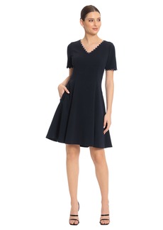 Maggy London Women's Petite Above The Knee A-Line Dress with Scallop Trim at V-Neck and Short Sleeves  4P