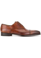 Magnanni Oxford shoes