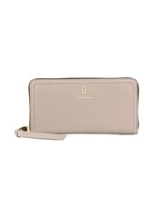 Marc Jacobs logo continental wallet