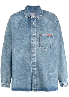 Martine Rose logo-tab marble-washed denim shirt