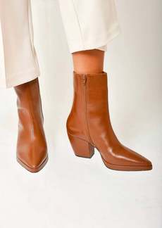 Matisse Hendrix Leather Boots In Tan Leather