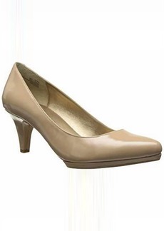 Me Too Andrea Patent Leather Low Heels In Driftwood