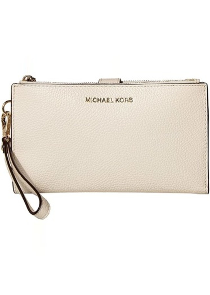 michael kors wristlet handbags