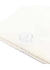 Moncler logo-patch ribbed-knit beanie