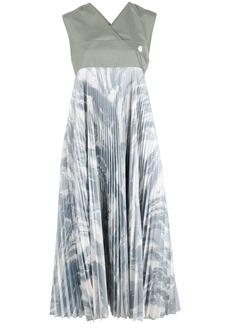 Moncler x HYKE abstract-print pleated dress