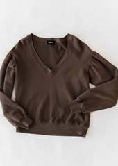 Monrow Shirred Sleeve Sweatshirt In Cocoa