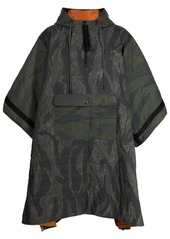 Mostly Heard Rarely Seen camouflage-pattern quilted hooded poncho
