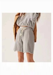 Mother Denim The Kick Back Knee Short In Heather Grey