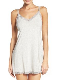 Natori Feathers Chemise in Grey at Nordstrom