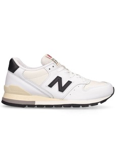 New Balance 996 Sneakers