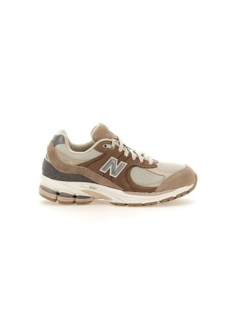 NEW BALANCE "2002" sneakers